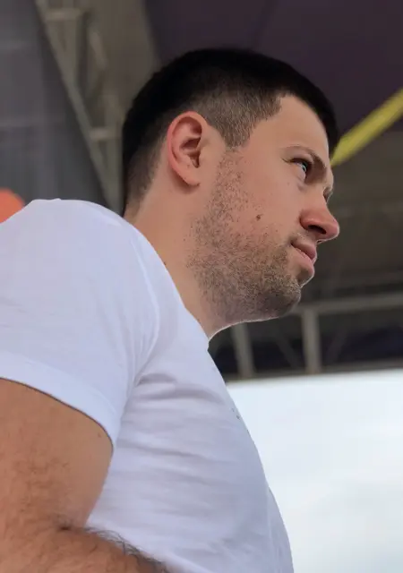 Я Александр, 35, из Бузулука, ищу знакомство для дружбы