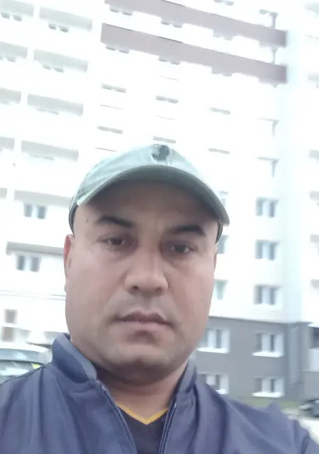 Я Нур, 42, из Твери, ищу знакомство для дружбы