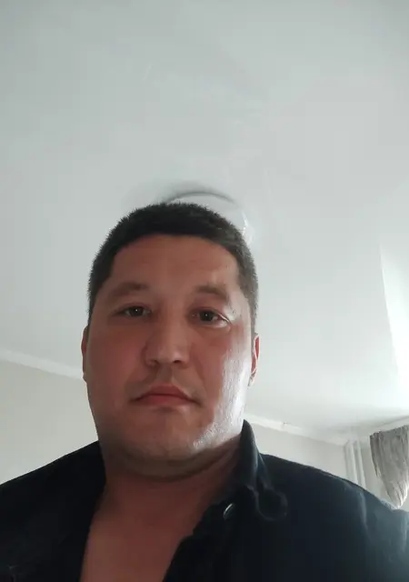 Renat из Нефтеюганска, мне 39, познакомлюсь без обязательств