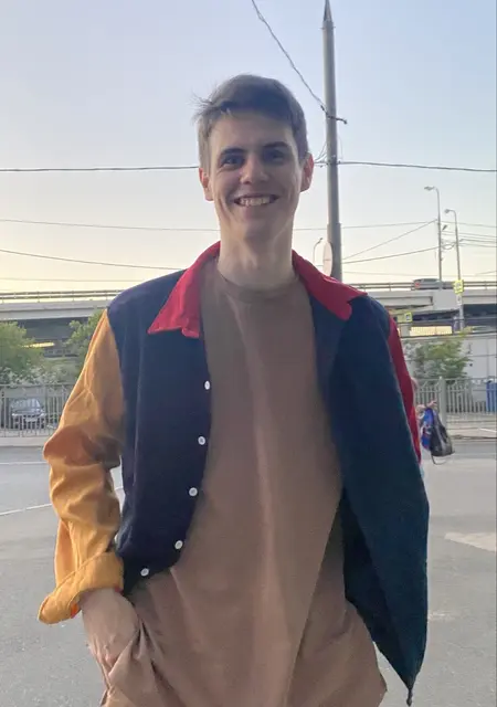 Я Василий, 23, знакомлюсь без обязательств в Королеве