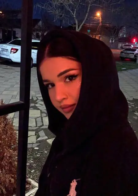 Я Фаина, 20, знакомлюсь на одну ночь в Люберцах