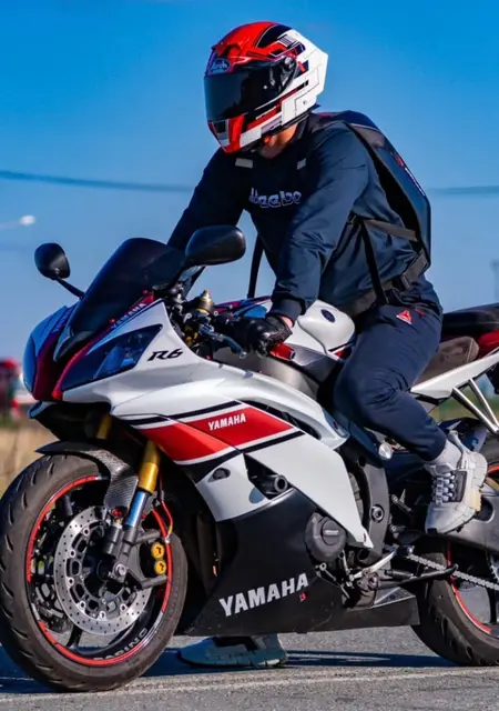 Данил из Томилина, мне 25, познакомлюсь для приятного времяпровождения