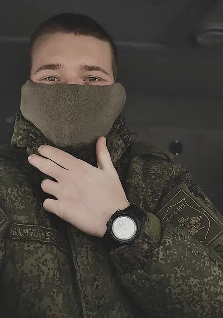 Я Данила, 25, знакомлюсь для вирта в Санкт-Петербурге