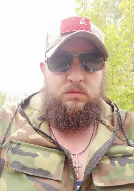 Миша из Новочеркасска, ищу на сайте знакомства на одну ночь