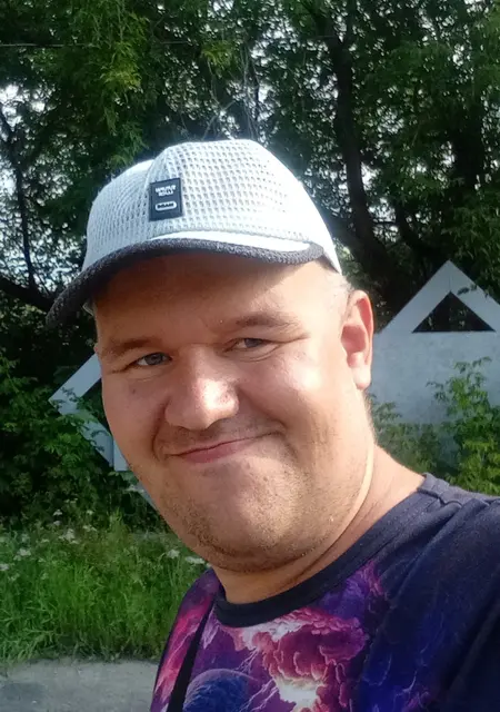 Я Пётр, 30, знакомлюсь для дружбы в Карпинске
