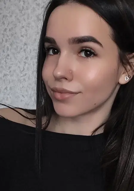 Я Анастасия, 23, знакомлюсь на одну ночь в Самаре