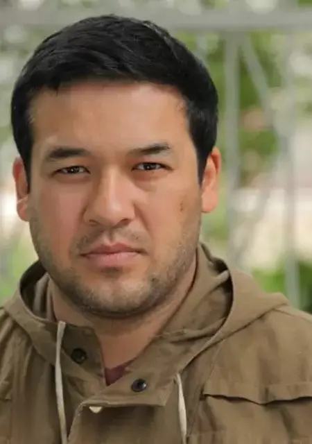 Тимур из Чебоксар, мне 41, познакомлюсь для вирта