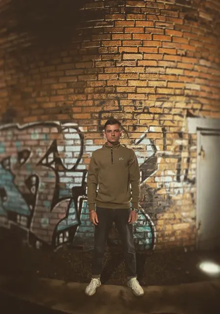 Я Дмитрий, 25, знакомлюсь без обязательств в Белогорске