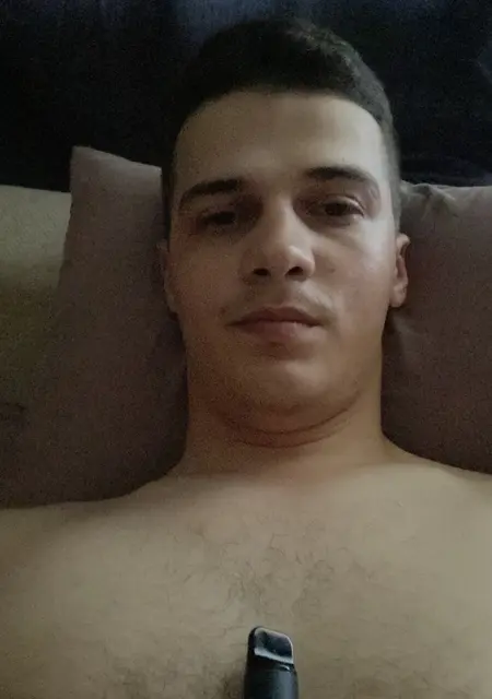 Павел из Иванова, ищу на сайте знакомства без обязательств