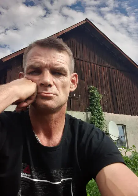 Валерий из Минусинска, ищу на сайте знакомства на одну ночь