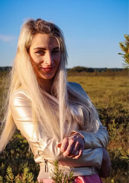 Я Лера, 30, знакомлюсь для совместных путешествий в Санкт-Петербурге