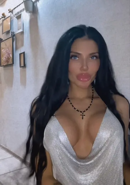 Я Лера, 27, из Москвы, ищу знакомство для совместных путешествий