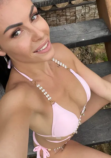 Я Марина, 38, из Санкт-Петербурга, ищу знакомство для постоянных отношений