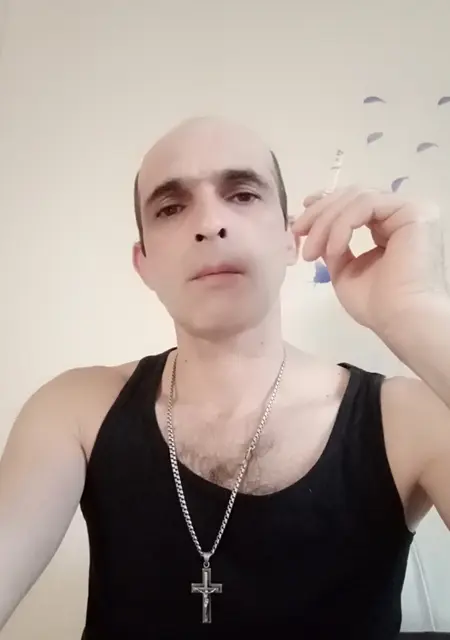 Я Артур, 49, из Твери, ищу знакомство для приятного времяпровождения