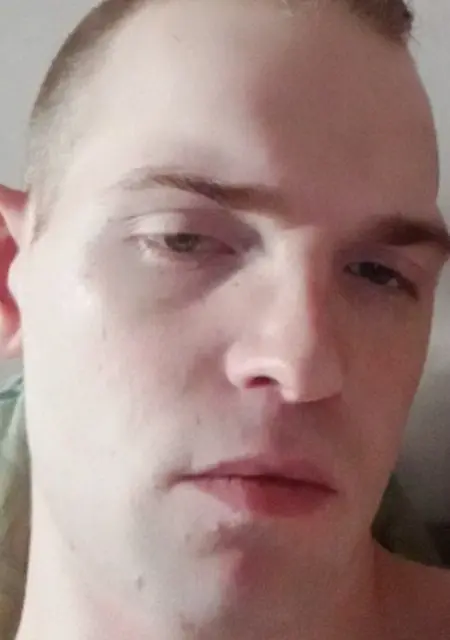 Я Женя, 25, знакомлюсь без обязательств в Новокузнецке