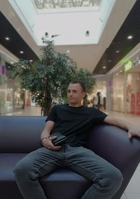 Артём из Волжского, мне 32, познакомлюсь на одну ночь