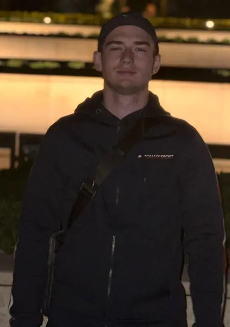 Я Руслан, 20, знакомлюсь без обязательств в Краснодаре