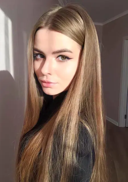 Карина из Чехова, ищу на сайте приятное времяпровождение