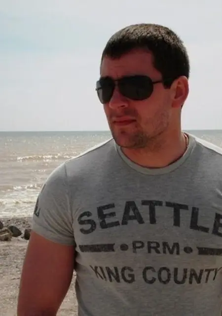 Я Саша, 39, знакомлюсь для общения в Полоцке