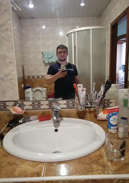 Я Ренат, 32, знакомлюсь без обязательств в Братске