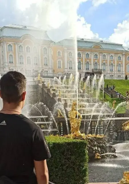 Даниил из Екатеринбурга, мне 20, познакомлюсь без обязательств