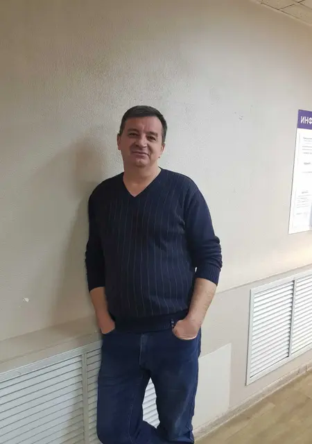 Я Егор, 56, из Екатеринбурга, ищу знакомство для общения