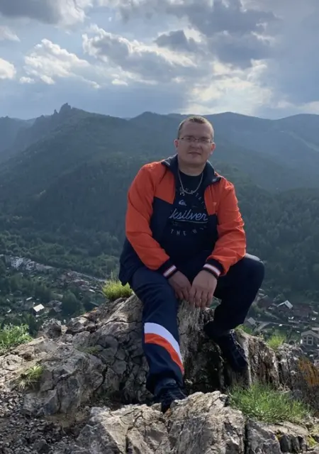 Я Евгений, 40, из Санкт-Петербурга, ищу знакомство для постоянных отношений