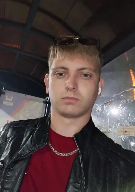 Я Владимир, 25, знакомлюсь без обязательств в Усолье-Сибирском