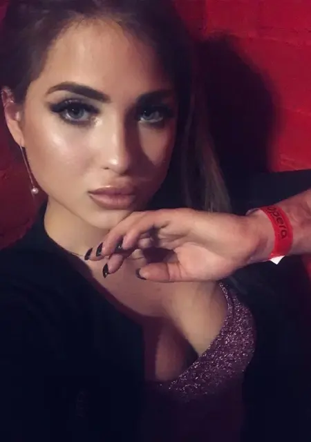 Я Moon, 24, из Челябинска, ищу знакомство для дружбы