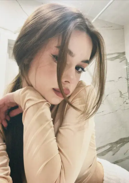 Я Kristi, 22, из Махачкалы, ищу знакомство для постоянных отношений