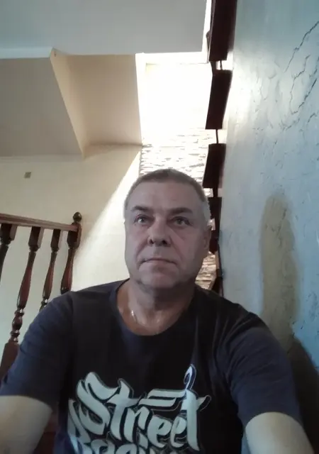 Игорь из Тамбова, мне 56, познакомлюсь без обязательств