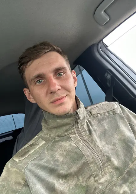 Я Дмитрий, 31, из Ангарска, ищу знакомства без обязательств