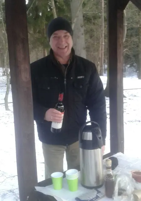 Я Виктор, 57, из Одинцова, ищу знакомства на одну ночь