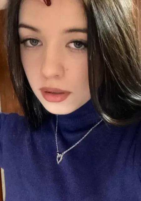 Я Света, 18, знакомлюсь на одну ночь в Пушкине