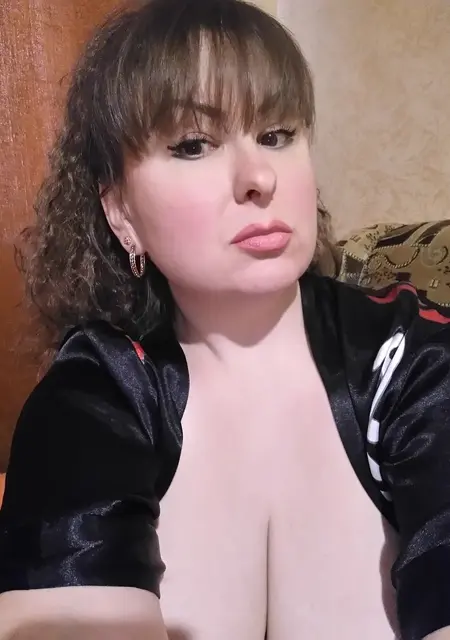 Алёнка з Кривий Ріг, шукаю на сайті знайомства на одну ніч