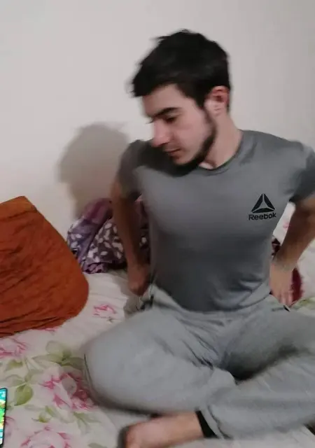 Саид из Буйнакска, ищу на сайте открытые отношения