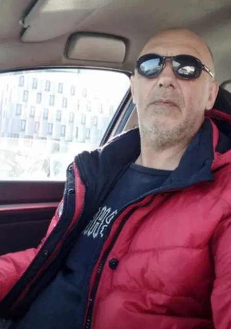 Евгений из Новосибирска, ищу на сайте знакомства на одну ночь