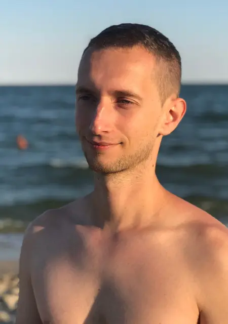 Я Юра, 34 років, знайомлюсь для постійних стосунків у Ужгороде