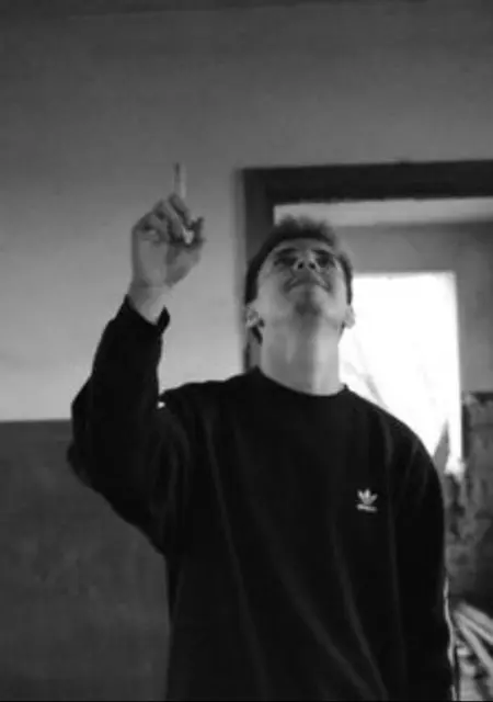 Антон из Джанкоя, мне 23, познакомлюсь на одну ночь