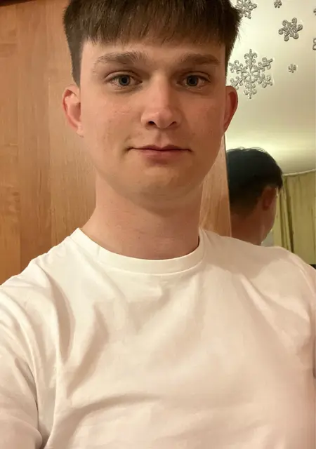 Александр из Хабаровска, мне 28, познакомлюсь без обязательств