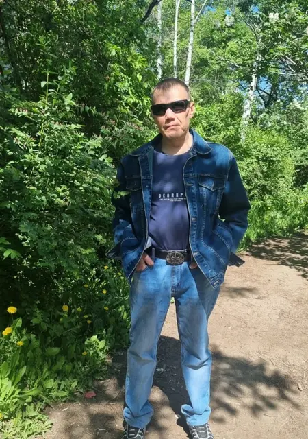 Я Владимир, 46, знакомлюсь без обязательств в Екатеринбурге