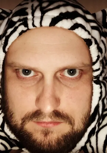 Адреан из Раменского, мне 26, познакомлюсь на одну ночь