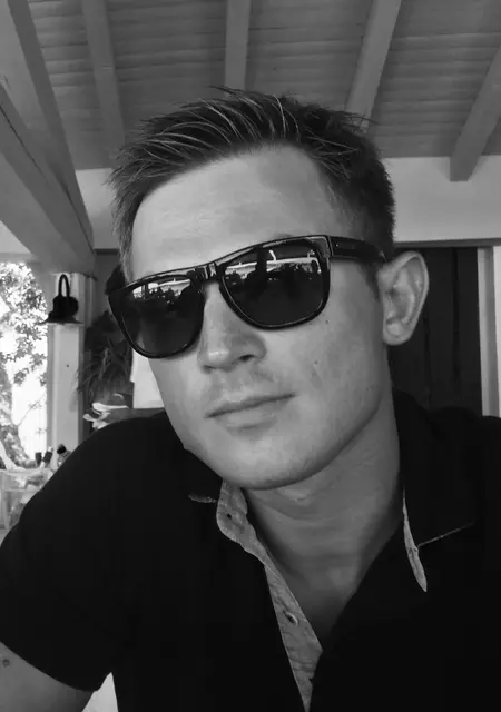 Сергей из Волгограда, мне 25, познакомлюсь на одну ночь