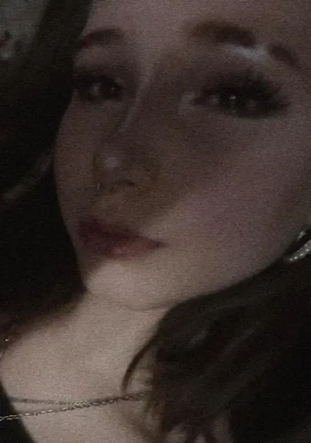 Я Сашаа, 18, знакомлюсь для приятного времяпровождения в Боровичах