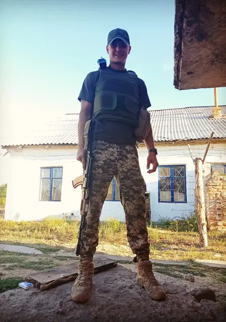 Я Дмитрий, 29, из Каменца-Подольского, ищу знакомства без обязательств