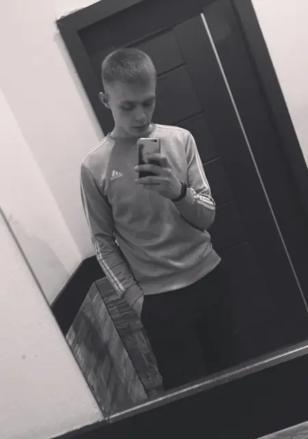 Даниил из Поронайска, мне 26, познакомлюсь для вирта