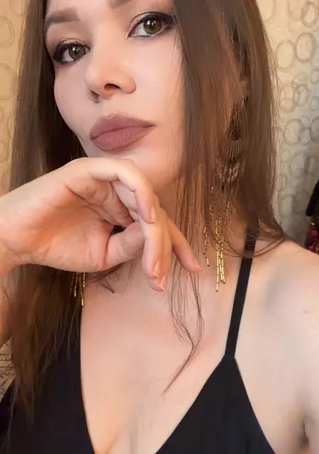 Alina из Санкт-Петербурга, мне 34, познакомлюсь без обязательств