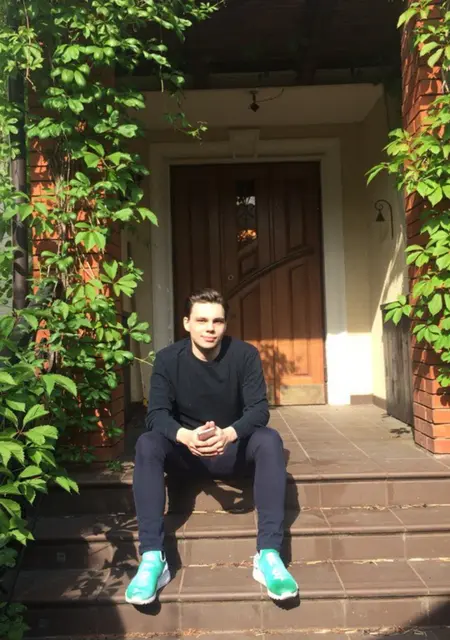 Я Лев, 27, знакомлюсь на одну ночь в Тольятти