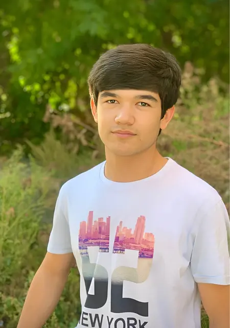 Я Adham, 19, знакомлюсь на одну ночь в Екатеринбурге