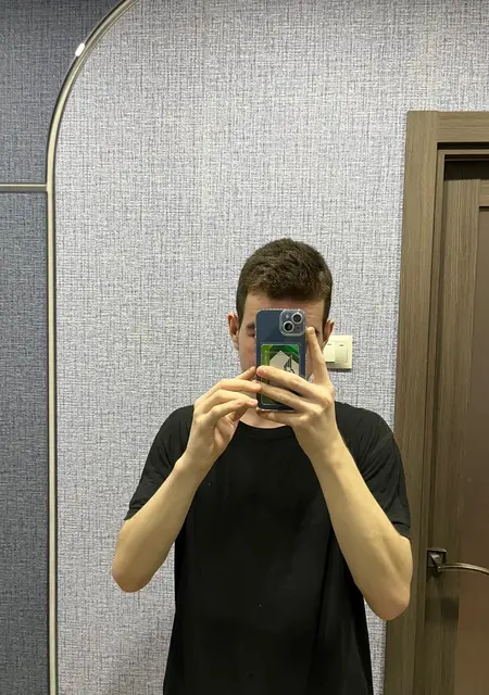 Я Дима, 19, знакомлюсь для постоянных отношений в Пскове